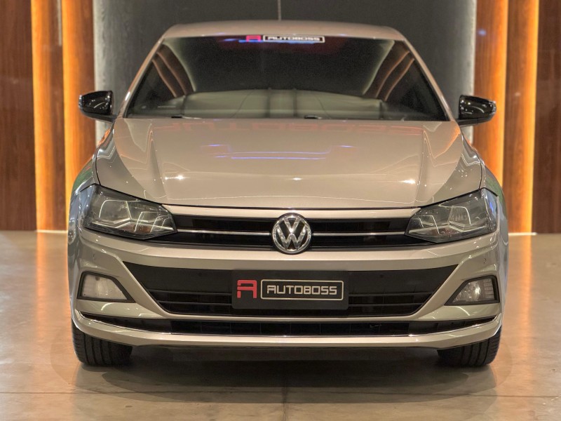 POLO 1.0	200 TSI HIGHLINE AUTOMÁTICO  - 2019 - NOVO HAMBURGO