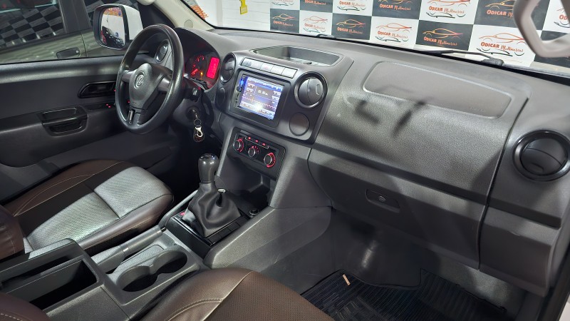 AMAROK 2.0 4X2 CS 16V TURBO INTERCOOLER DIESEL 2P MANUAL - 2013 - CAXIAS DO SUL
