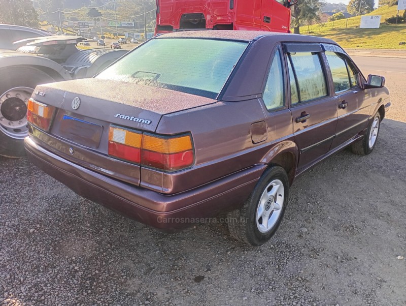 SANTANA 1.8 CL 8V GASOLINA 4P MANUAL - 1994 - FARROUPILHA