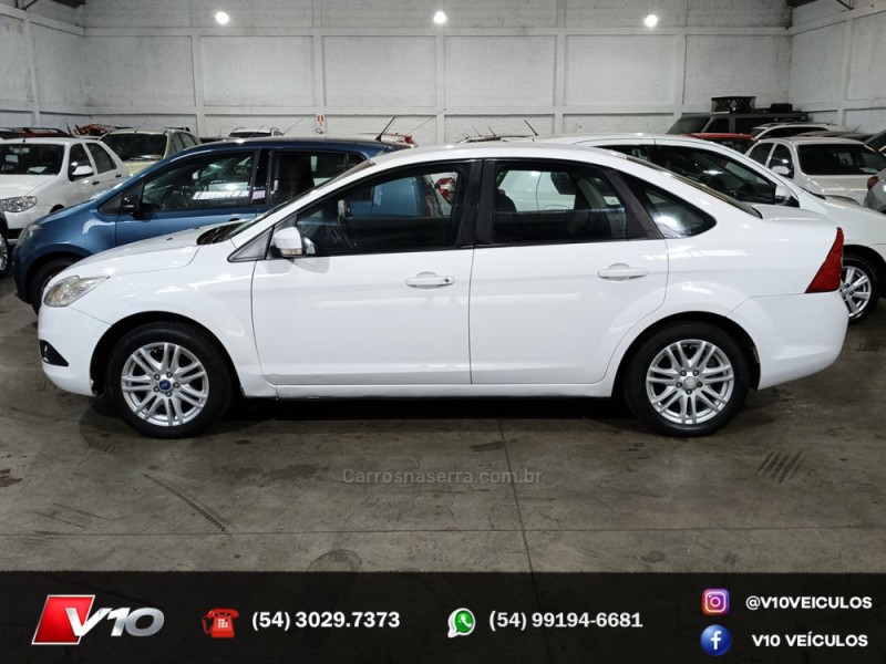 FOCUS 1.6 S SEDAN 16V FLEX 4P MANUAL - 2012 - CAXIAS DO SUL