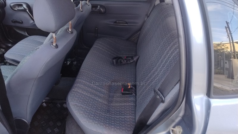 CORSA 1.0 MPFI WIND MILENIUM SEDAN 8V GASOLINA 4P MANUAL - 2000 - BENTO GONçALVES