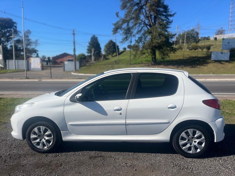 207 1.4 ACTIVE 8V FLEX 4P MANUAL - 2014 - FARROUPILHA