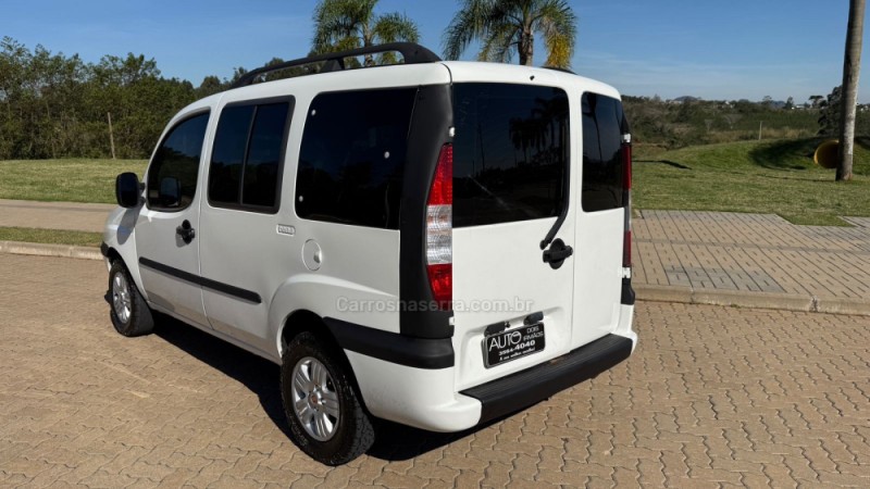 DOBLÓ 1.8 MPI ELX 8V FLEX 4P MANUAL - 2009 - DOIS IRMãOS