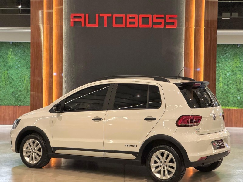 FOX 1.0 MPI TRACK 12V FLEX 4P MANUAL - 2018 - NOVO HAMBURGO