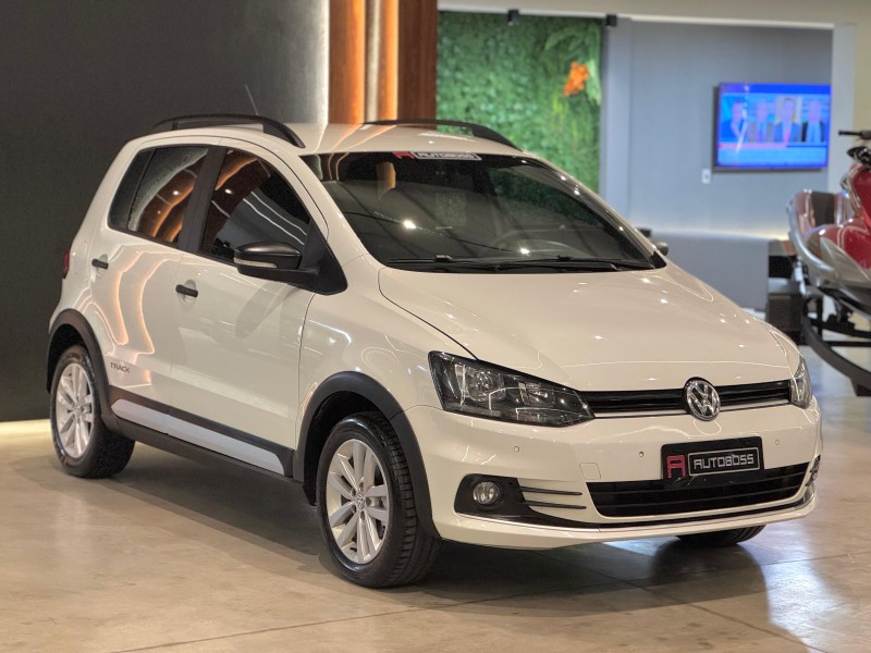 FOX 1.0 MPI TRACK 12V FLEX 4P MANUAL - 2018 - NOVO HAMBURGO