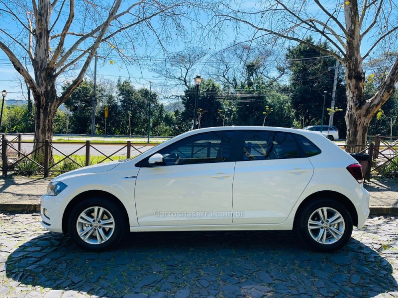 POLO 1.0 200 TSI COMFORTLINE AUTOMÁTICO - 2022 - NOVO HAMBURGO