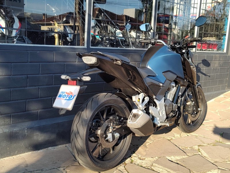 CB 300F TWISTER ABS - 2025 - FLORES DA CUNHA