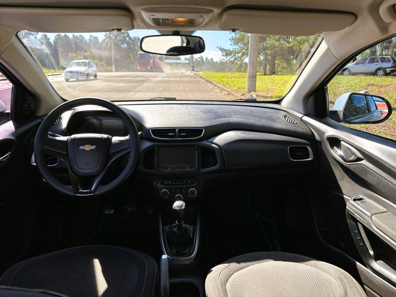 ONIX 1.4 MPFI LTZ 8V FLEX 4P MANUAL - 2014 - SãO SEBASTIãO DO CAí