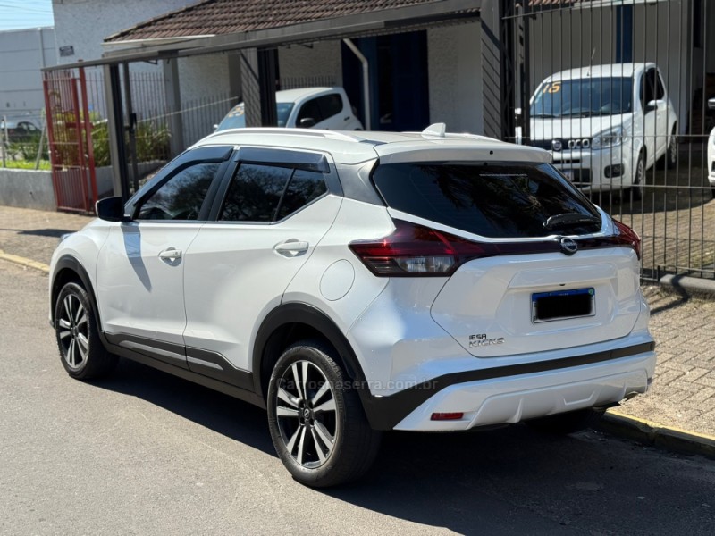 KICKS 1.6 ADVANCE 16V FLEX 4P AUTOMÁTICO - 2023 - PAROBé