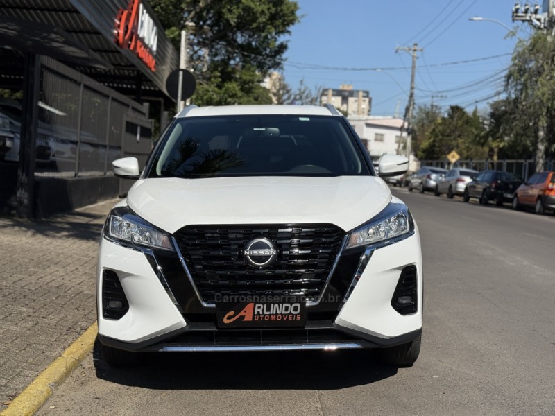 KICKS 1.6 ADVANCE 16V FLEX 4P AUTOMÁTICO - 2023 - PAROBé