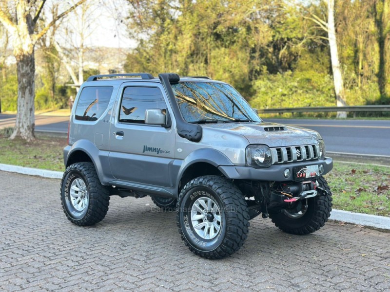 JIMNY 1.3 4WORK 4X4 16V GASOLINA 2P MANUAL - 2018 - DOIS IRMãOS