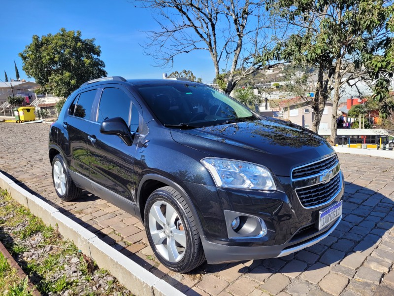 TRACKER 1.8 MPFI LTZ 4X2 16V FLEX 4P AUTOMÁTICO - 2014 - CARLOS BARBOSA