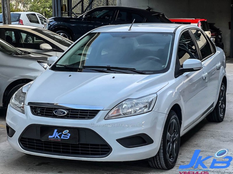 FOCUS 1.6 GL 16V FLEX 4P MANUAL