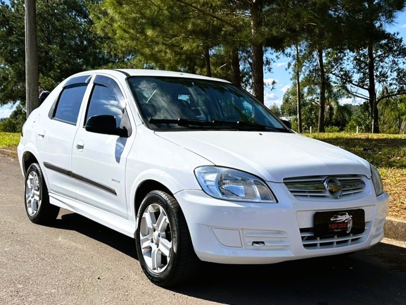 prisma 1.4 mpfi maxx 8v flex 4p manual 2011 sao sebastiao do cai