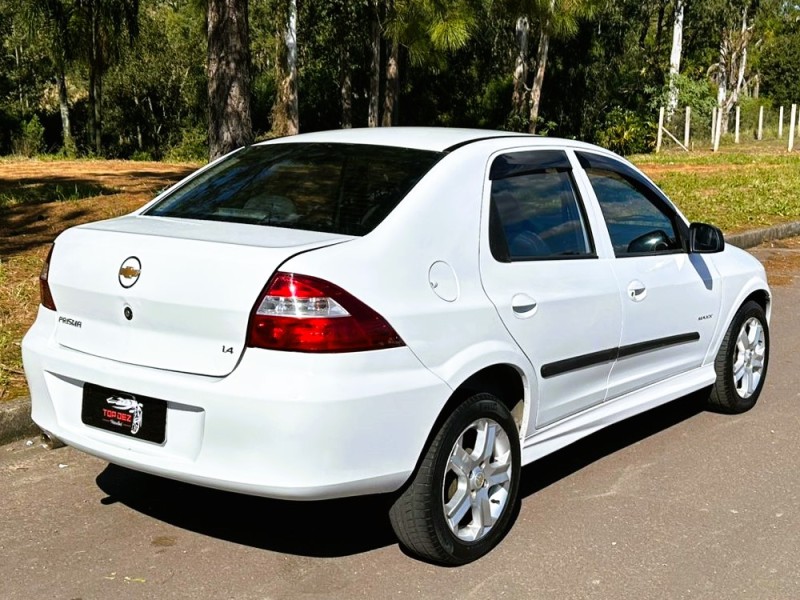 PRISMA 1.4 MPFI MAXX 8V FLEX 4P MANUAL - 2011 - SãO SEBASTIãO DO CAí