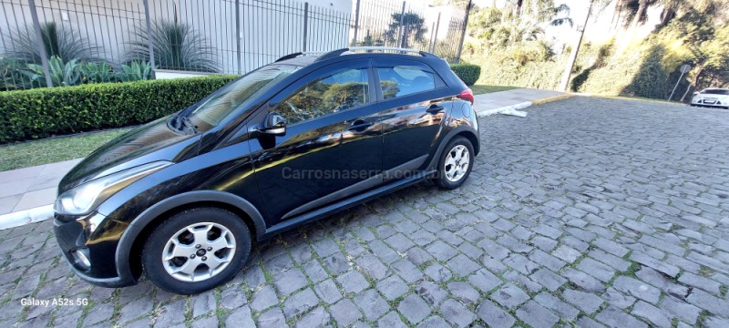 HB20 1.6 PREMIUM 16V FLEX 4P AUTOMÁTICO - 2014 - FARROUPILHA