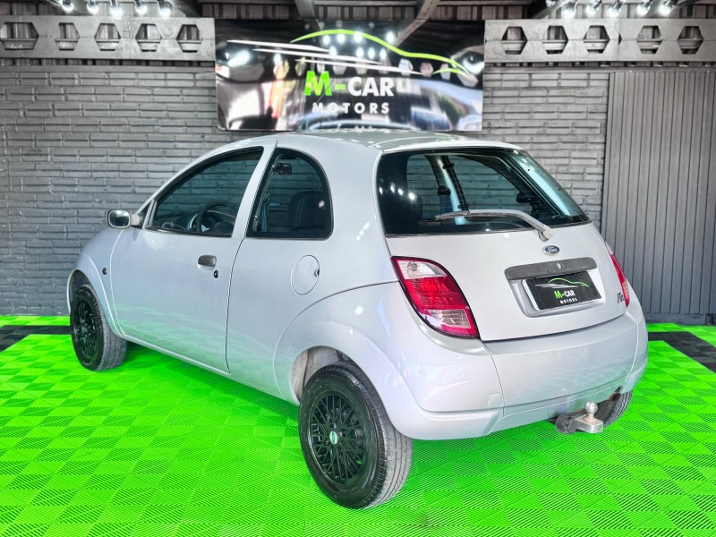 KA  - 2006 - FELIZ