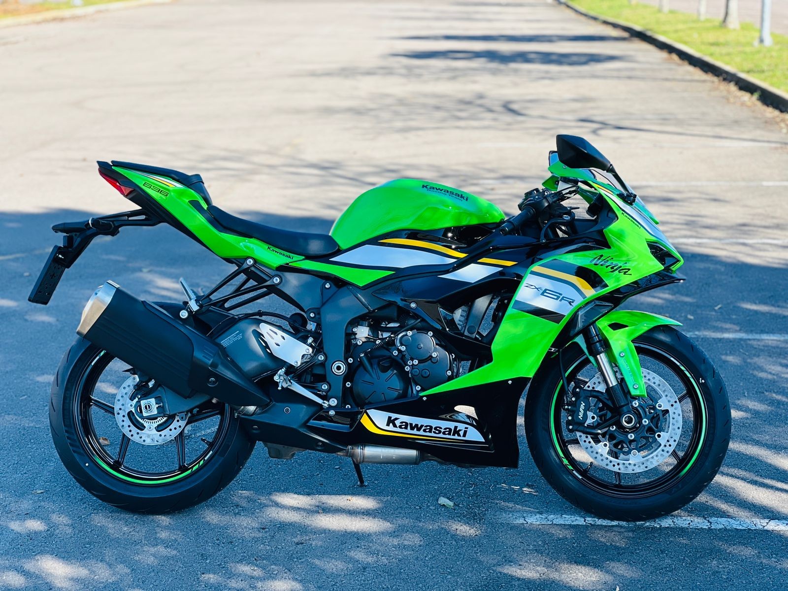KAWASAKI - NINJA ZX-6R 636 - 2025/2025 - Verde - R$ 77.190,00