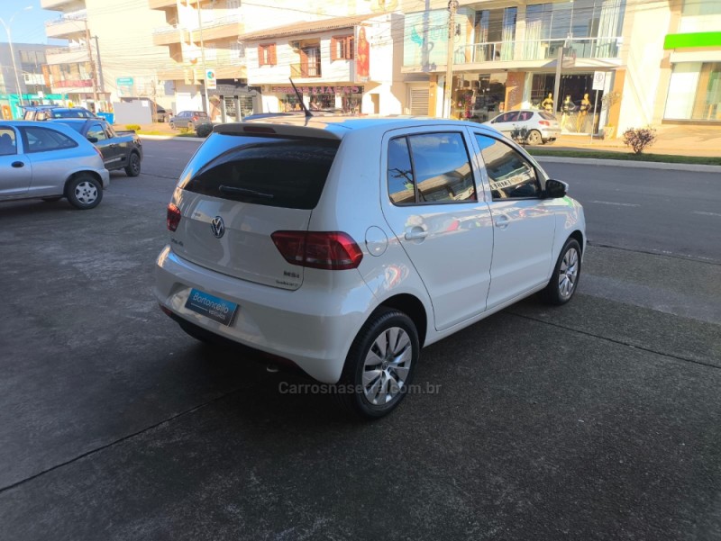 FOX 1.6 MSI TRENDLINE 8V FLEX 4P MANUAL - 2015 - GUAPORé