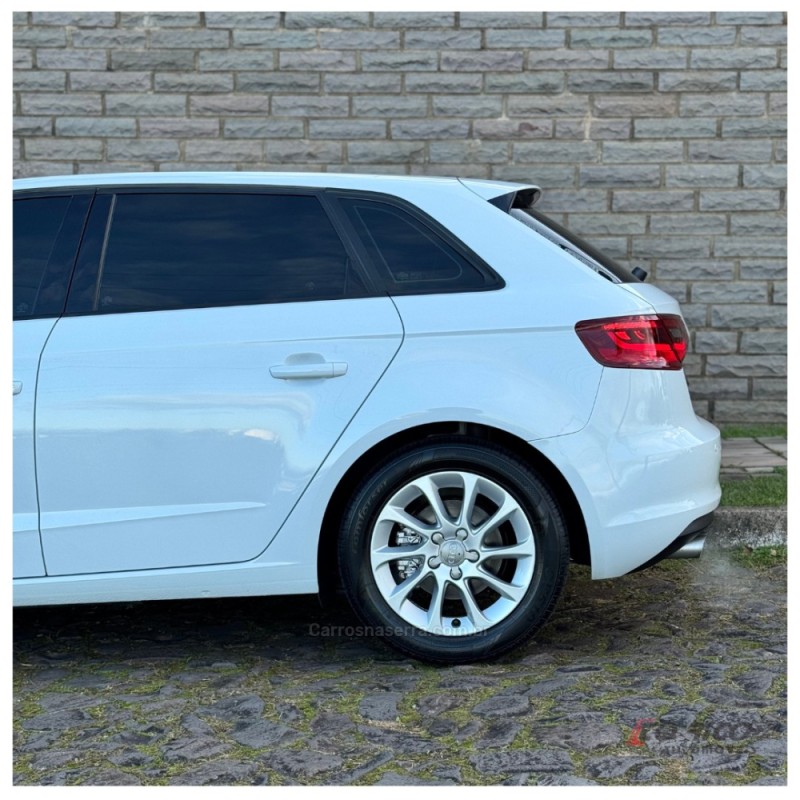 A3 1.4 TFSI SPORTBACK 16V GASOLINA 4P S-TRONIC - 2015 - CAMPO BOM
