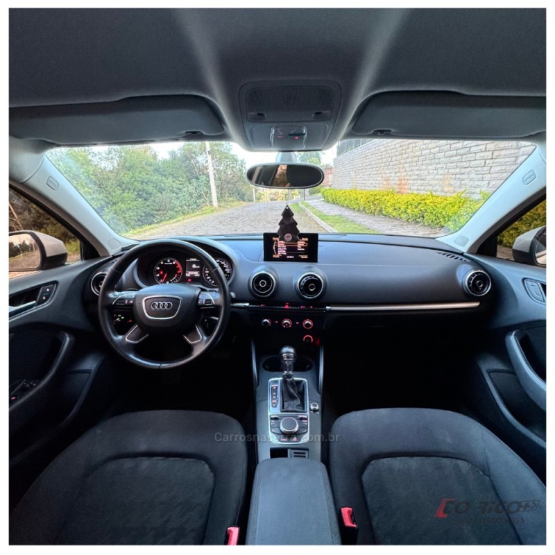A3 1.4 TFSI SPORTBACK 16V GASOLINA 4P S-TRONIC - 2015 - CAMPO BOM