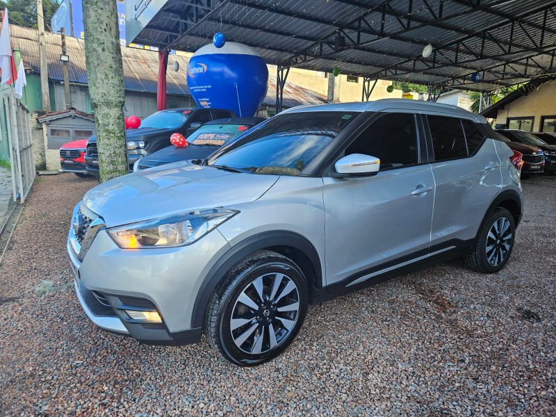kicks 1.6 16v flex sv limited 4p automatico 2019 canela