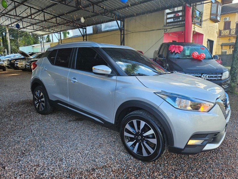 KICKS 1.6 16V FLEX SV LIMITED 4P AUTOMÁTICO - 2019 - CANELA