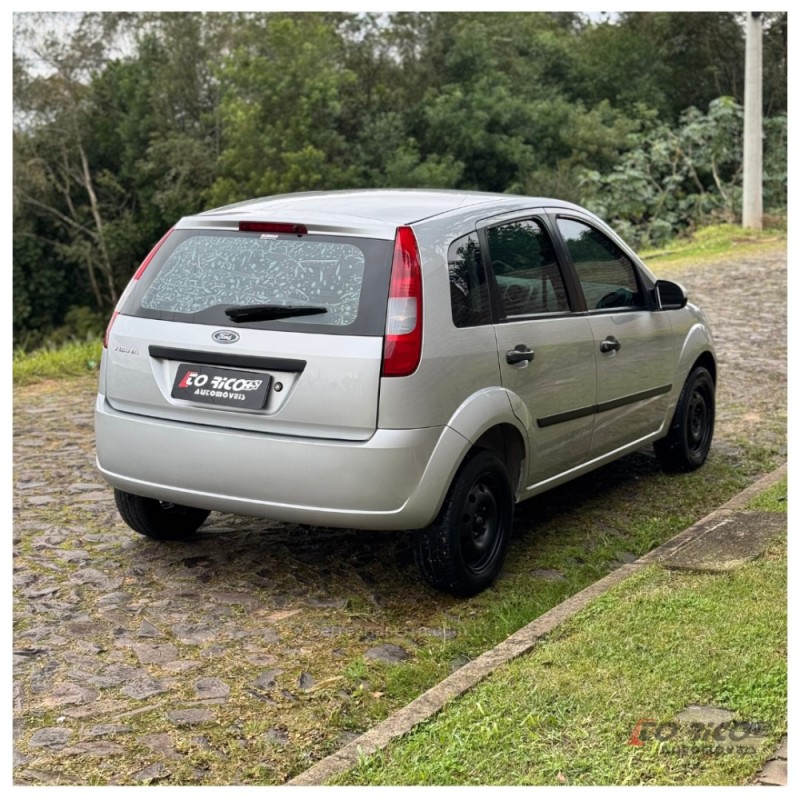 FIESTA 1.0 MPI PERSONNALITÉ 8V GASOLINA 4P MANUAL - 2003 - CAMPO BOM