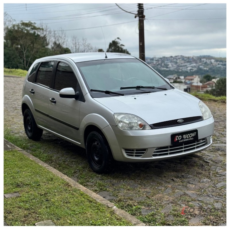 FIESTA 1.0 MPI PERSONNALITÉ 8V GASOLINA 4P MANUAL - 2003 - CAMPO BOM