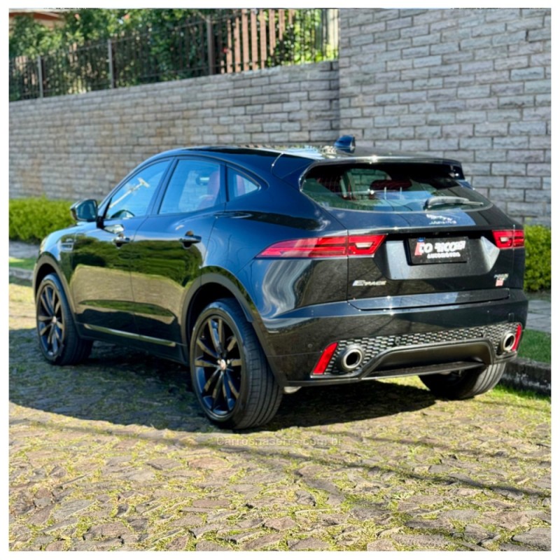 E-PACE 2.0 16V P300 R-DYNAMIC SE AWD GASOLINA 4P AUTOMÁTICO - 2019 - CAMPO BOM