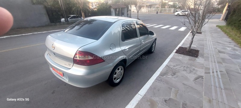 PRISMA 1.4 MPFI LT 8V FLEX 4P MANUAL - 2010 - FARROUPILHA