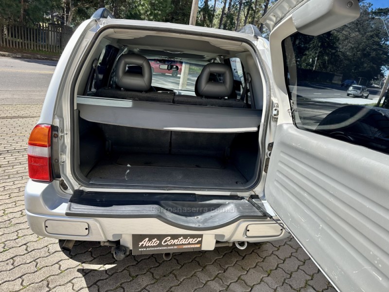 TRACKER 2.0 4X4 8V TURBO INTERCOOLER DIESEL 4P MANUAL - 2001 - CAXIAS DO SUL