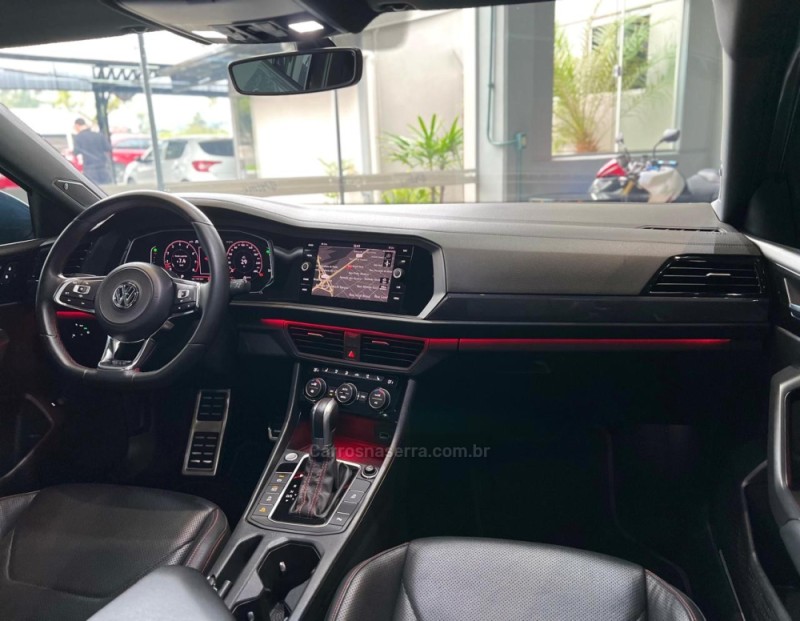 JETTA 2.0 16V TSI GLI 350 GASOLINA 4P AUTOMÁTICO - 2019 - ESTâNCIA VELHA