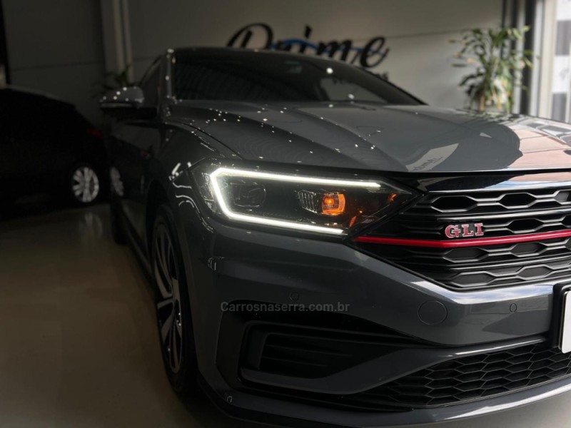 JETTA 2.0 16V TSI GLI 350 GASOLINA 4P AUTOMÁTICO - 2019 - ESTâNCIA VELHA