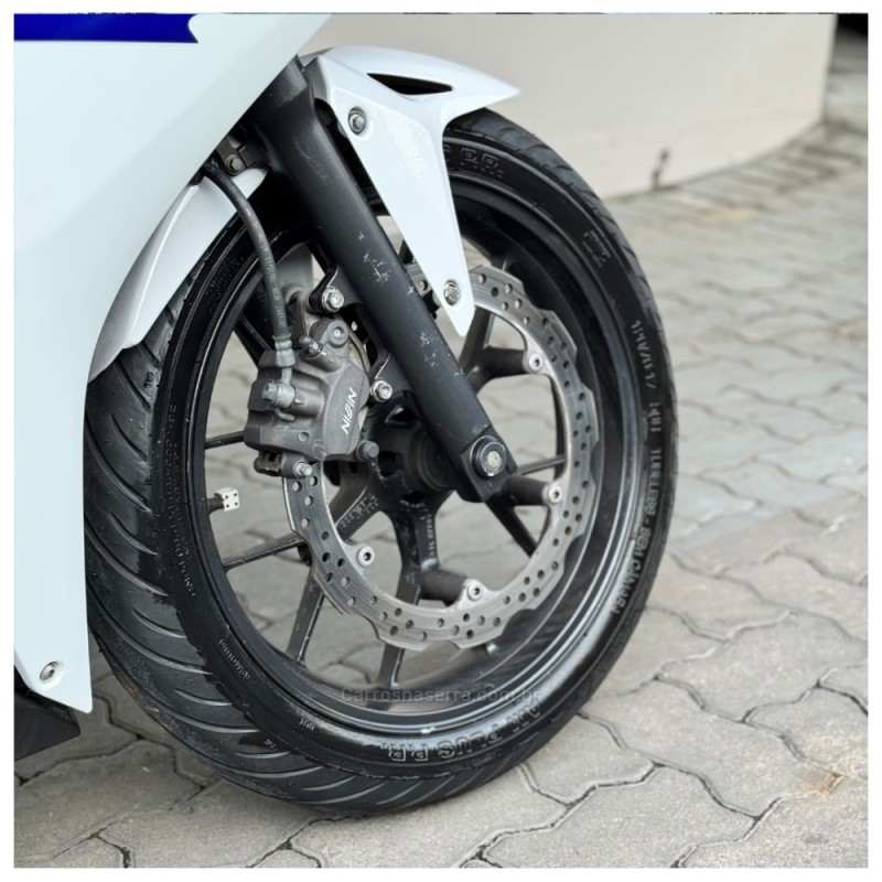 CBR 500R  - 2014 - CAMPO BOM