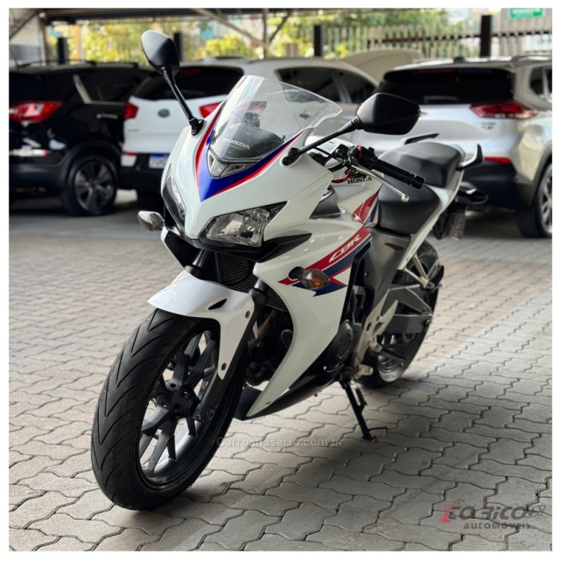 CBR 500R  - 2014 - CAMPO BOM