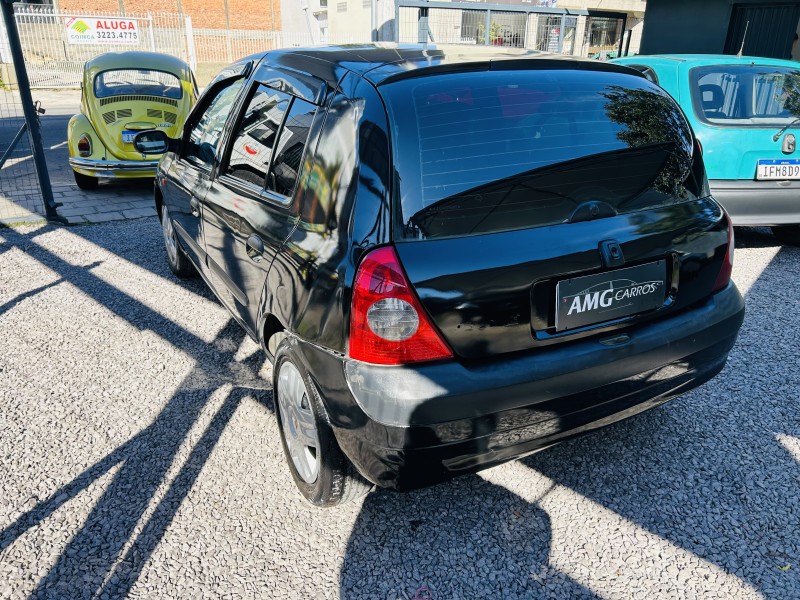 CLIO 1.0 AUTHENTIQUE 8V GASOLINA 4P MANUAL - 2004 - CAXIAS DO SUL