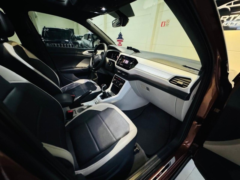 T-CROSS 1.4 HIGHLINE TSI 16V FLEX 4P AUTOMÁTICO - 2020 - CAXIAS DO SUL