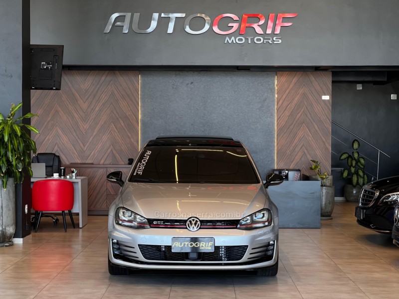 GOLF 2.0 TSI GTI 16V TURBO GASOLINA 4P AUTOMÁTICO - 2016 - CAMPO BOM