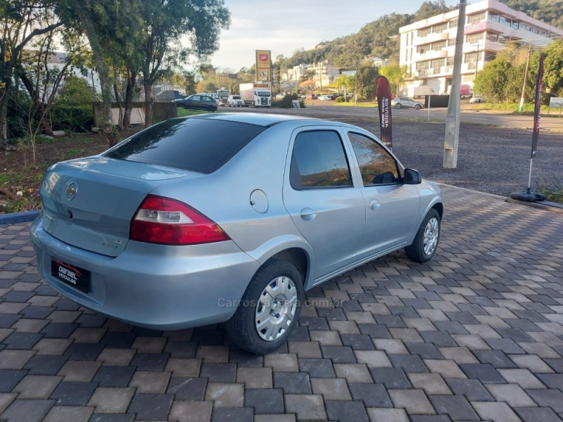 PRISMA 1.4 MPFI MAXX 8V FLEX 4P MANUAL - 2011 - ENCANTADO