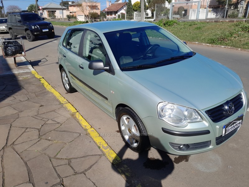 POLO 1.6 MI 8V TOTAL FLEX 4P MANUAL - 2008 - NOVA PRATA