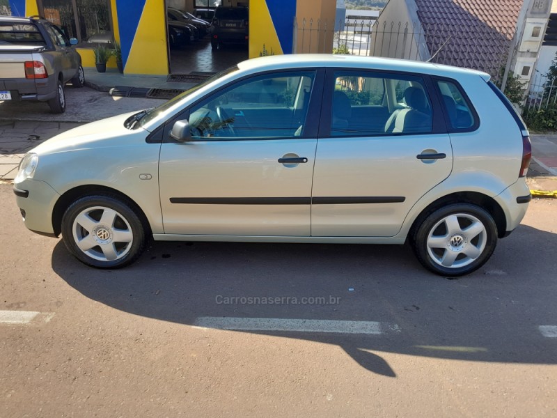 POLO 1.6 MI 8V TOTAL FLEX 4P MANUAL - 2008 - NOVA PRATA