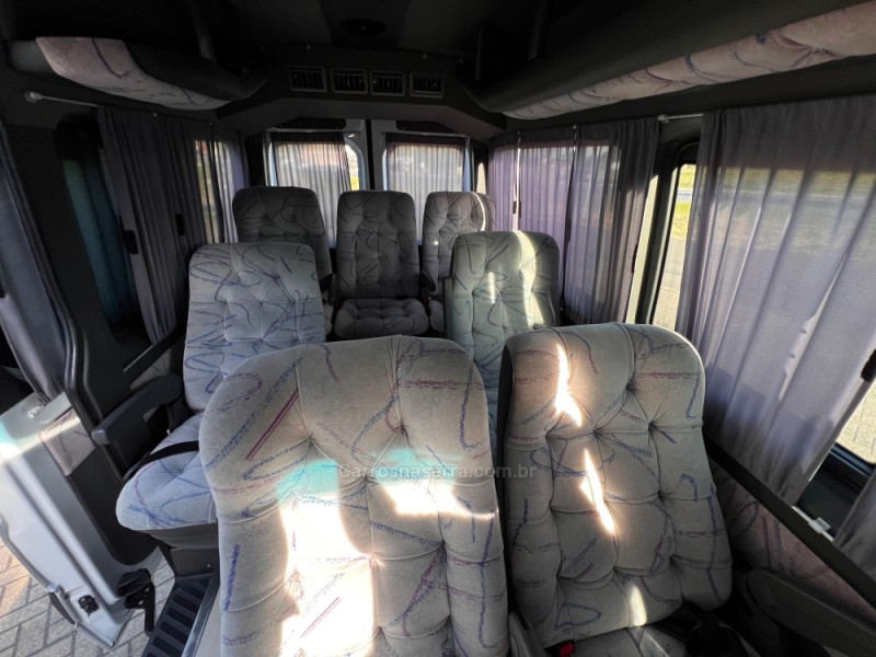 SPRINTER 2.2 CHASSI 415 LONGO DIESEL 3P MANUAL - 2017 - CAMPO BOM