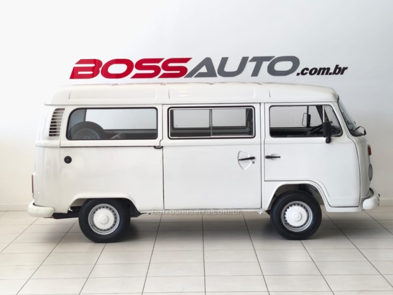 KOMBI 1.6 MI STD LOTAÇÃO 8V GASOLINA 3P MANUAL - 1999 - CAXIAS DO SUL