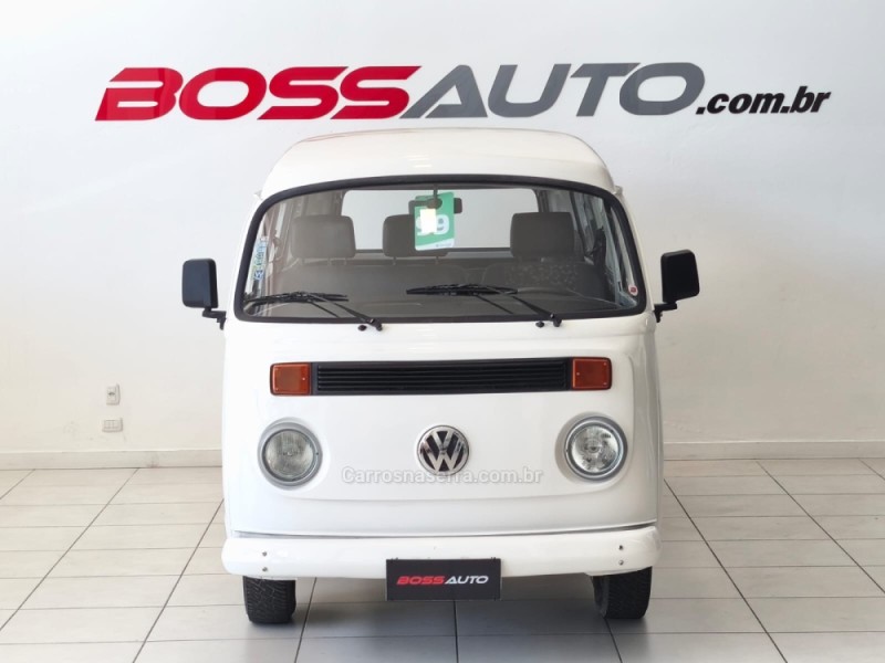 KOMBI 1.6 MI STD LOTAÇÃO 8V GASOLINA 3P MANUAL - 1999 - CAXIAS DO SUL