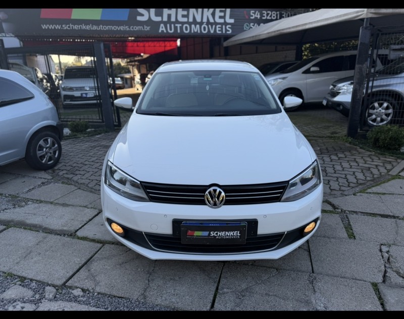 JETTA 2.0 TSI HIGHLINE 200CV GASOLINA 4P TIPTRONIC - 2012 - NOVA PETRóPOLIS