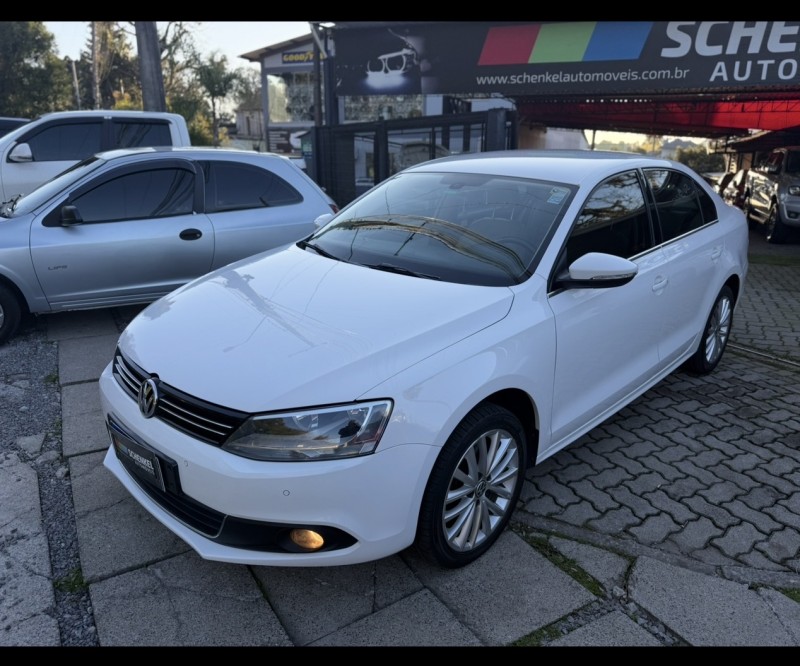 jetta 2.0 tsi highline 200cv gasolina 4p tiptronic 2012 nova petropolis