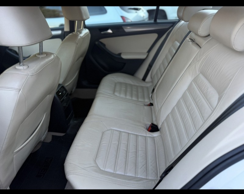 JETTA 2.0 TSI HIGHLINE 200CV GASOLINA 4P TIPTRONIC - 2012 - NOVA PETRóPOLIS
