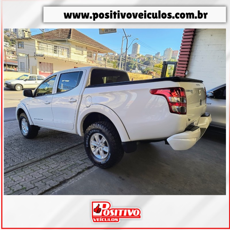L200 TRITON 2.4 16V TURBO DIESEL SPORT GLS CD 4P 4X4 MANUAL - 2023 - CAXIAS DO SUL