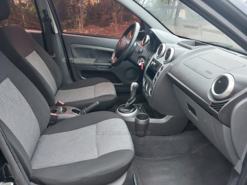 FIESTA 1.6 MPI SEDAN 8V FLEX 4P MANUAL - 2013 - ENCANTADO